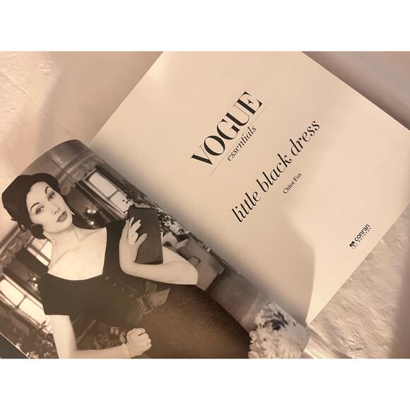 Vogue Essentials series: Essentials: Handbags and Essentials: Little Black Dress - Picture 5 of 11